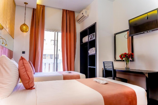 Hotel Les Ambassadeurs Main image